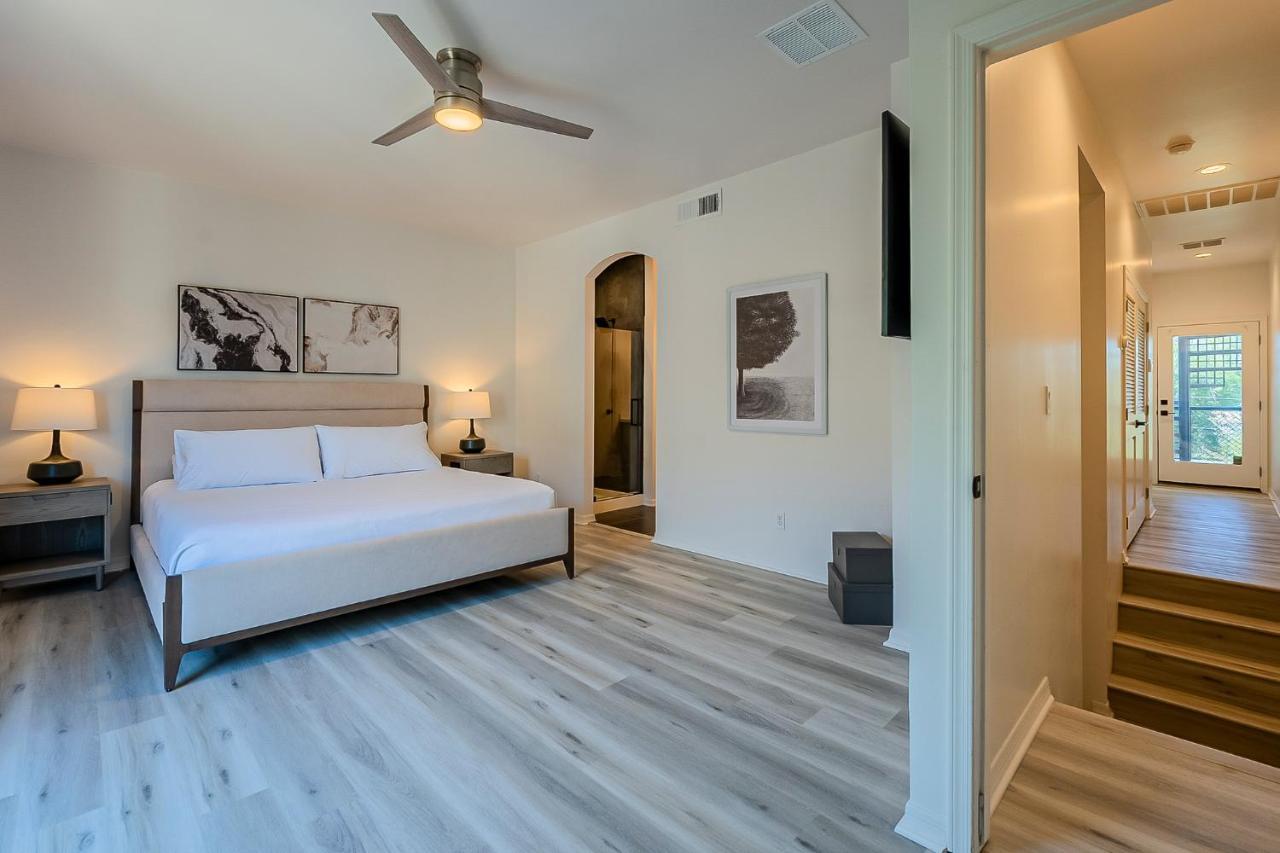 Feriehus Modern 3 Bed - 3 Bath Townhouse W/ Rooftop Deck Phoenix